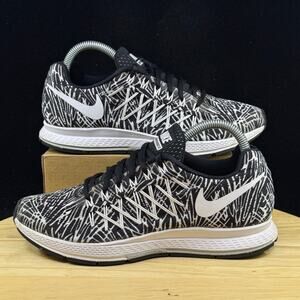 Nike Air Zoom Pegasus Womens Sz 7.5 Sneaker Running Training 806806-001 32 Print